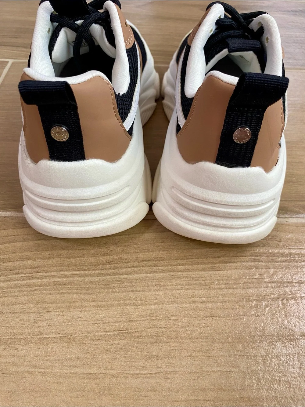 STEVE MADDEN Sneakers Chunky Platform Brown White Size 7.5